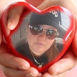 Meet your Posher, Isa